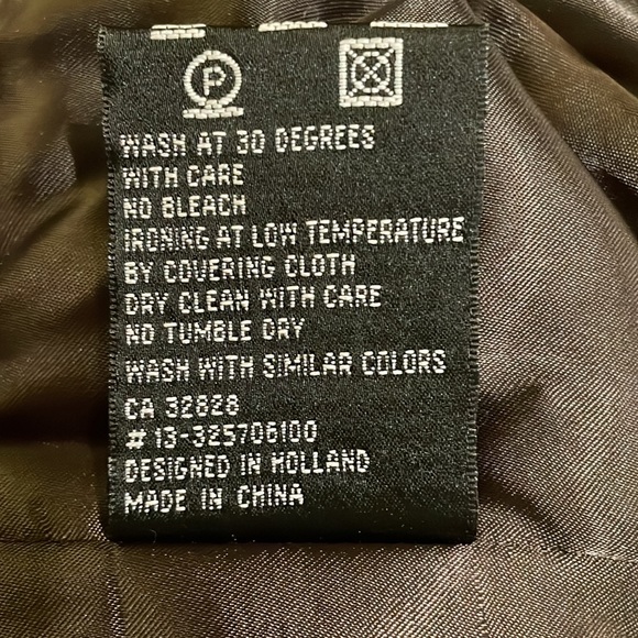 Brown Creenstone Winter Coat (European Brand) - Picture 12 of 15